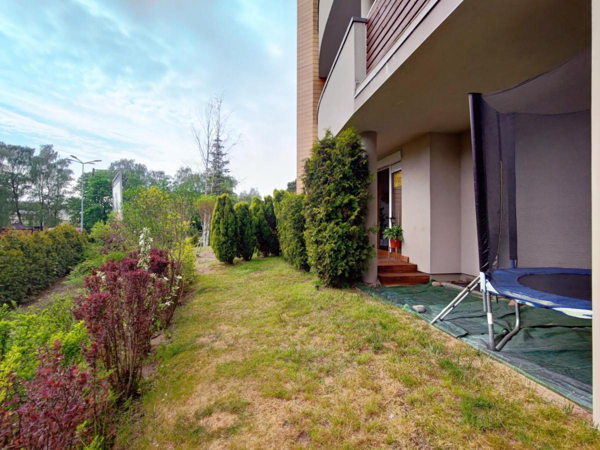 Komfortowy Apartament Dwupokojowy Z Tarasem I Garaz Ustka Bagian luar foto