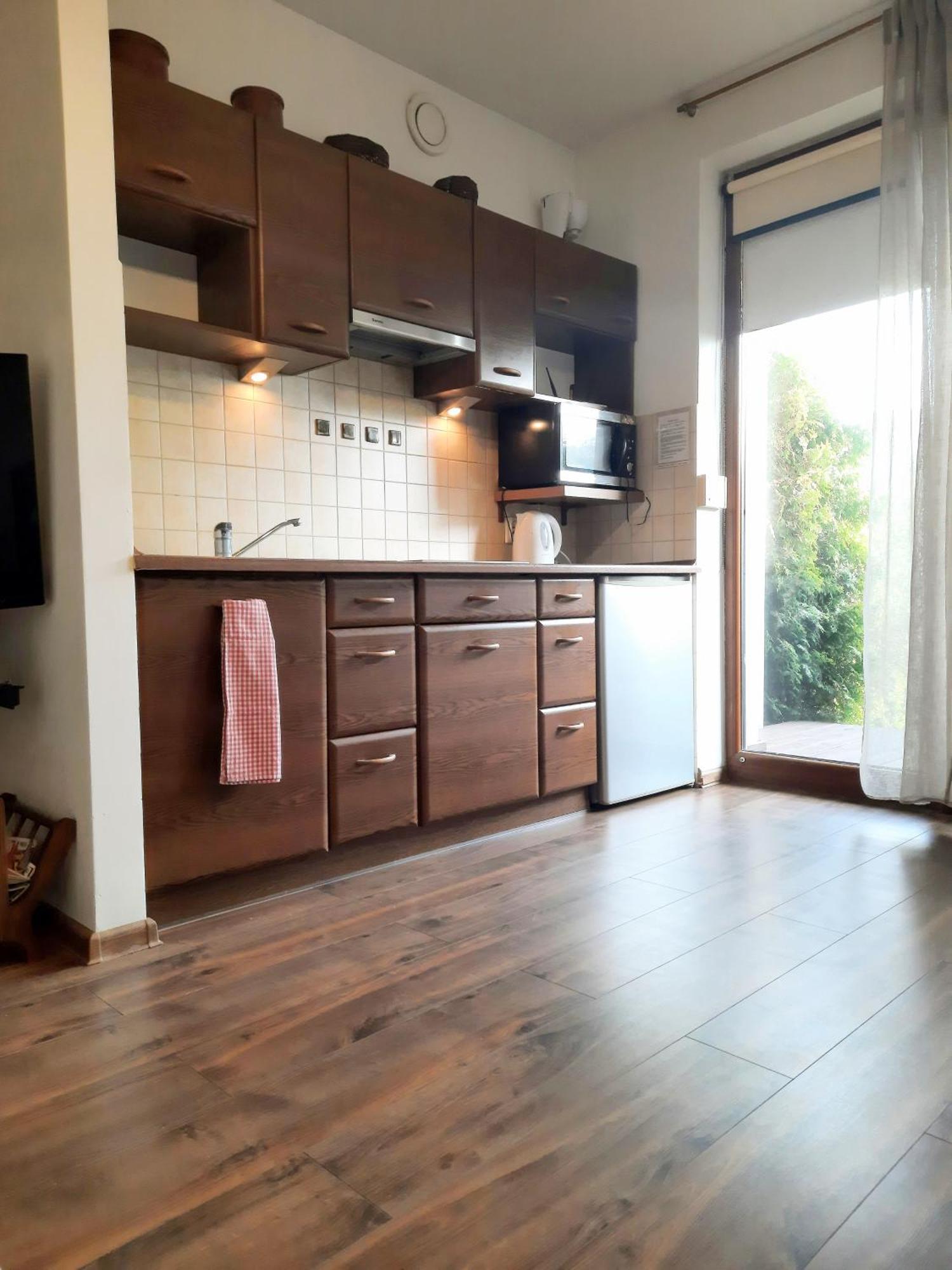 Komfortowy Apartament Dwupokojowy Z Tarasem I Garaz Ustka Bagian luar foto